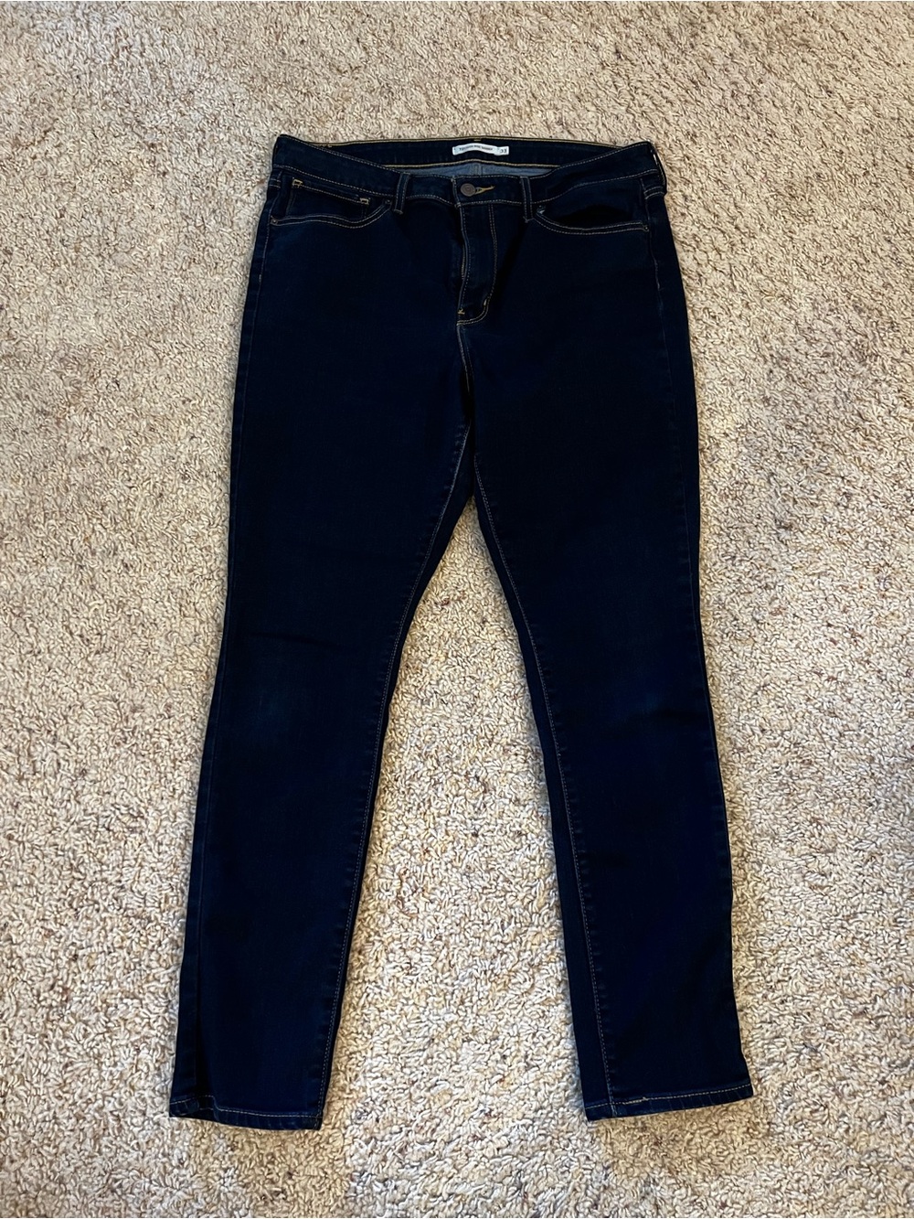 Levi's Women's Dark Blue 721 High Rise Skinny Jeans